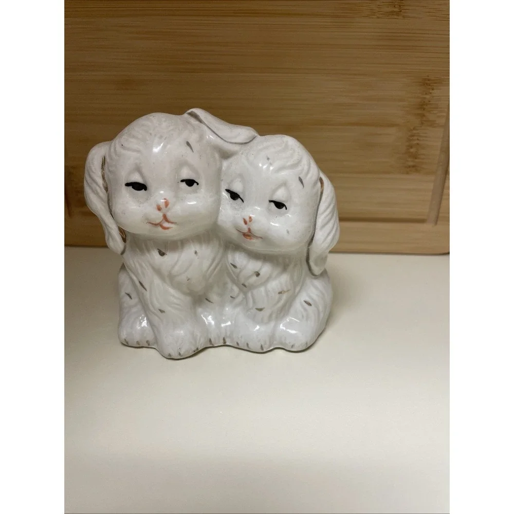 Vintage Puppy Dogs Figurine Porcelain Ceramic White‎ W/Gold Spots China
